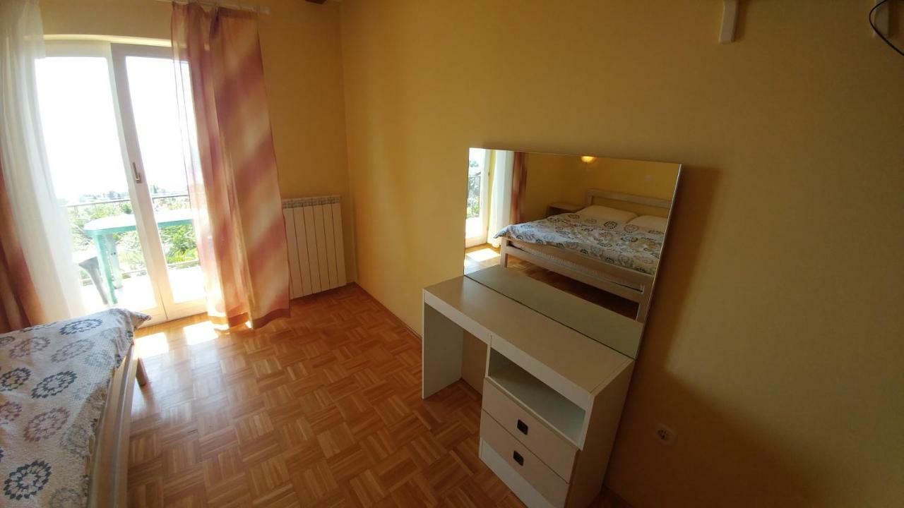 Guest House Ivo 洛夫兰 外观 照片